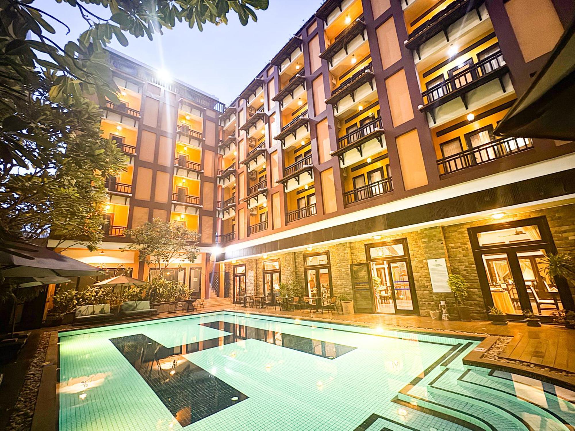 Sokchea Angkor Hotel Сиемрип Экстерьер фото
